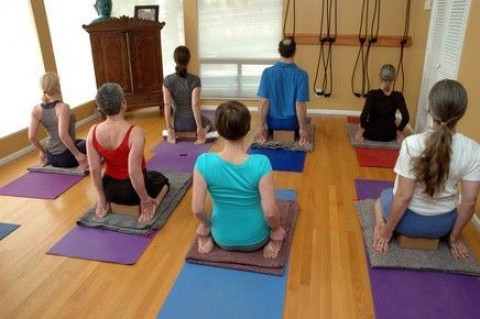 IYENGAR YOGA OF BEND - Yoga Instructor in Bend, Oregon